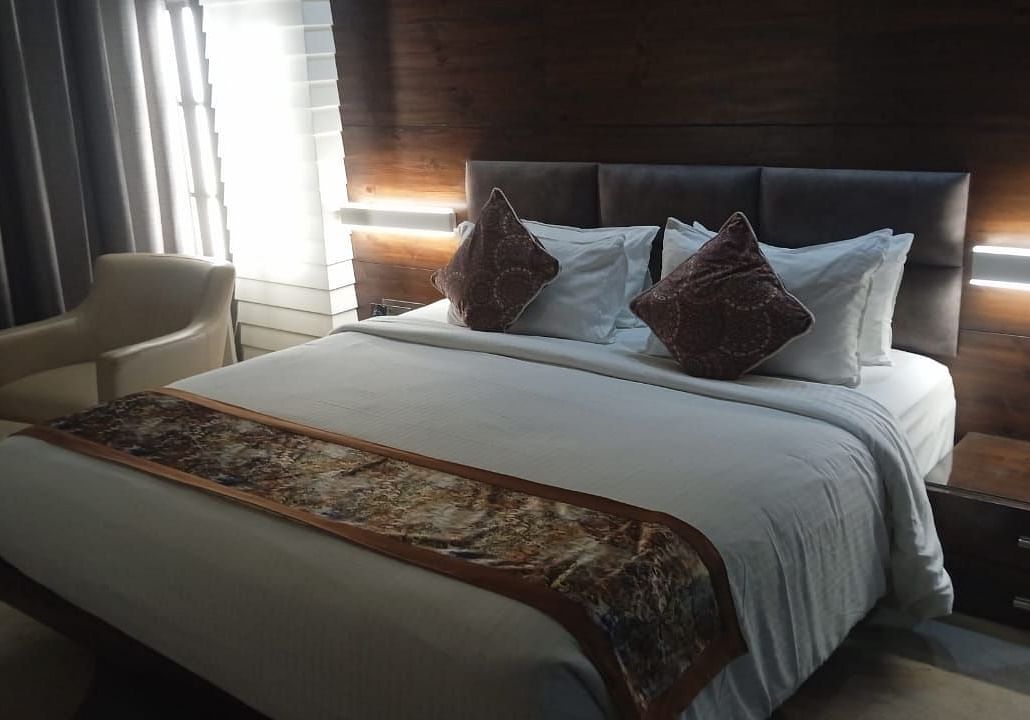 OS Bed Room