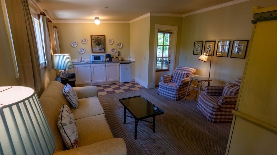 Bungalow Suite Kitchenette