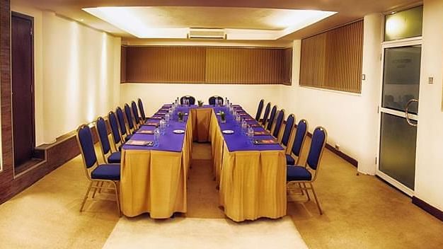 BOARD ROOM 1