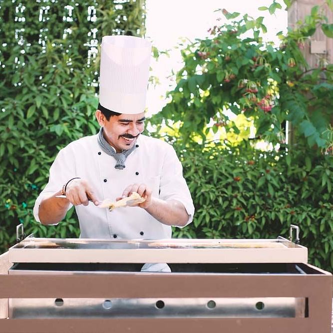 Palmyra Restaurant, The Bristol Hotel Gurgaon, Restaurant In Gurgaon 2590