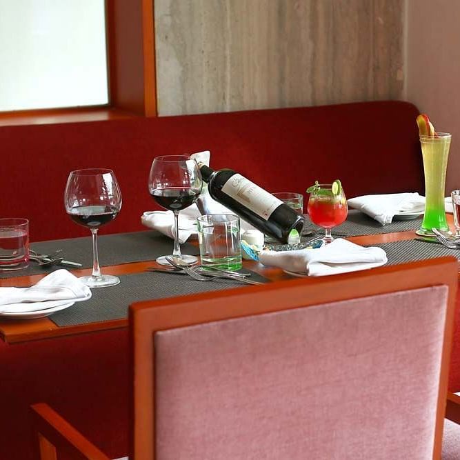 Palmyra Restaurant, The Bristol Hotel Gurgaon, Restaurant In Gurgaon 3032