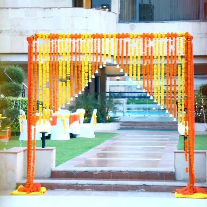 Pool Side, The Bristol Hotel Gurgaon, Banquet Hall In Gurgaon 5078