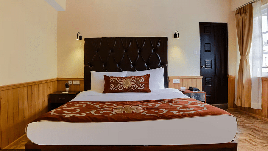 DELUXE ROOM KHANGRI KARPO