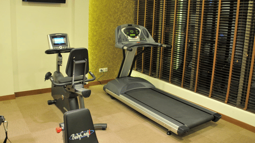 Hotel Adarsh Hamilton - Richmond Town, Bangalore Bangalore Hotel Adarsh Hamilton in Richmond Town Bangalore Luxury Hotel GYM.
