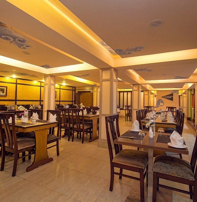 kocktails and kurries restaurant and bar at Summit Ttakshang Residency Hotel & Spa, Gangtok