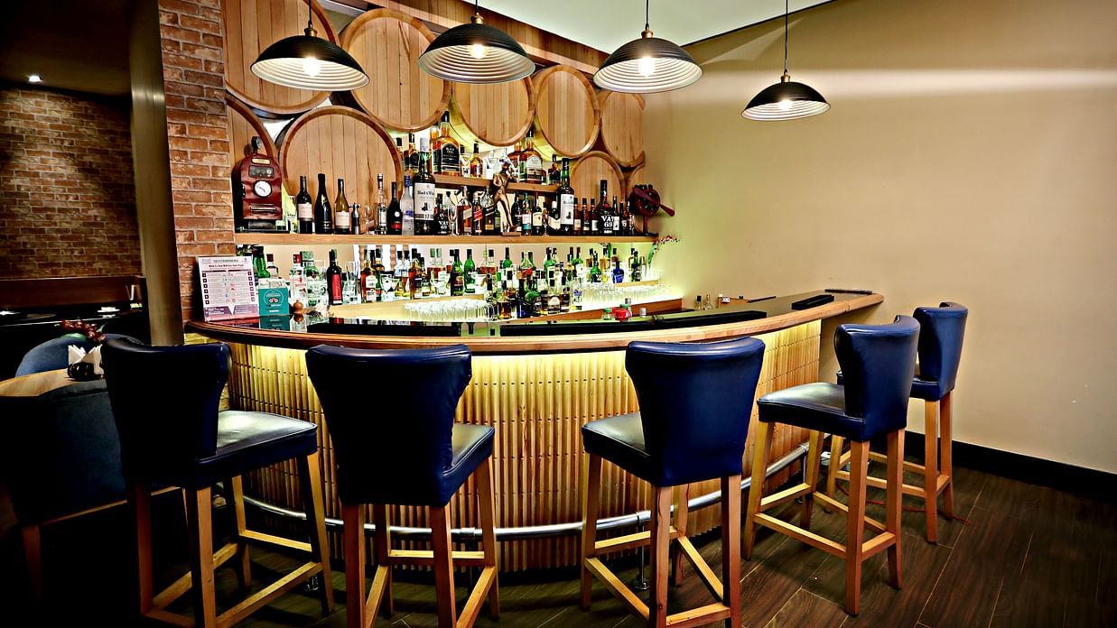 the bar counter at Wood House bar in Vizag