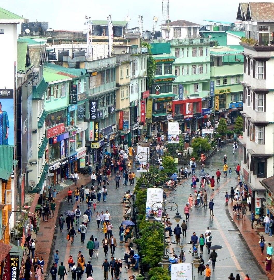 A view of a market from an aerial view.
