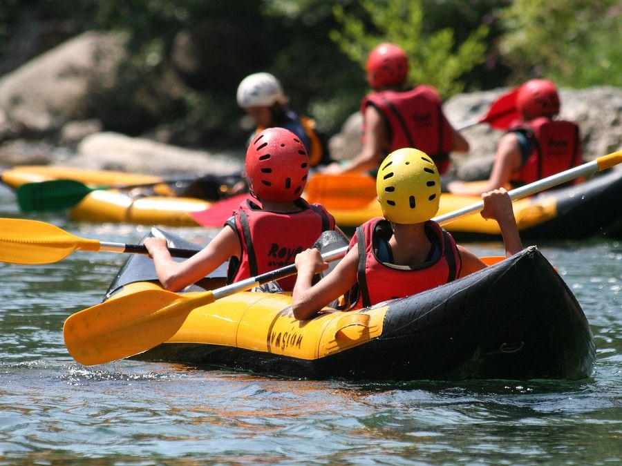 alt-text Kayaking