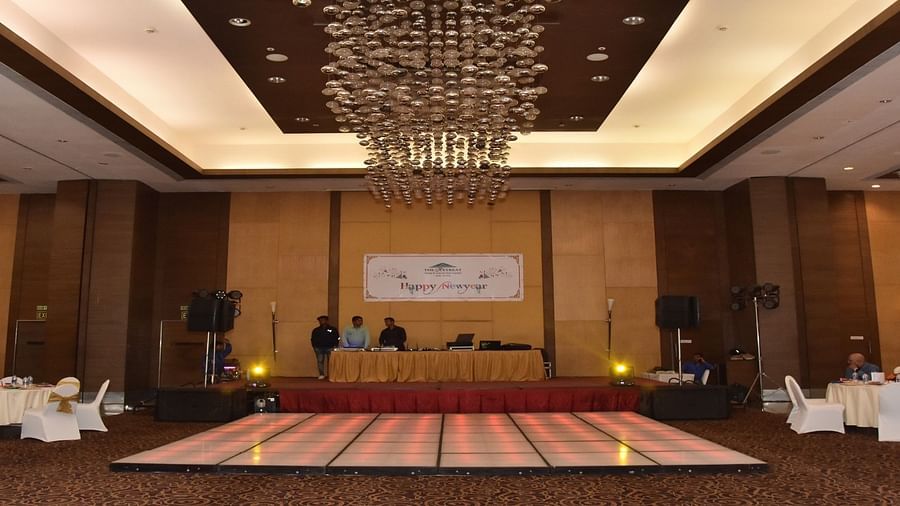 The Retreat - Dj setup and stage for New Year celebrations 1