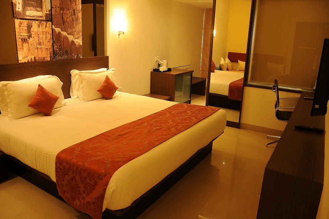18 Superior Room