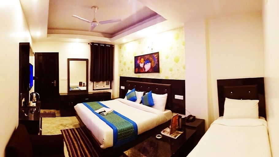 Hotel Noida International, Noida Noida DSC01372