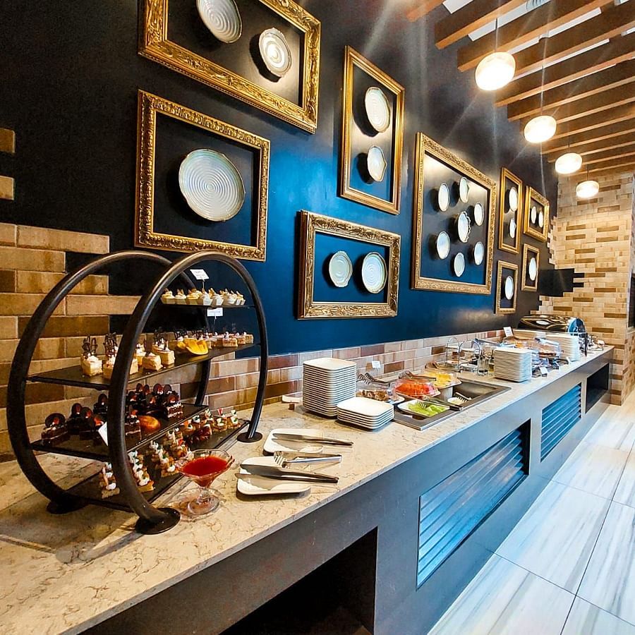 Nairobi Hotel Restaurants BUFFET LUNCH MEETINGS