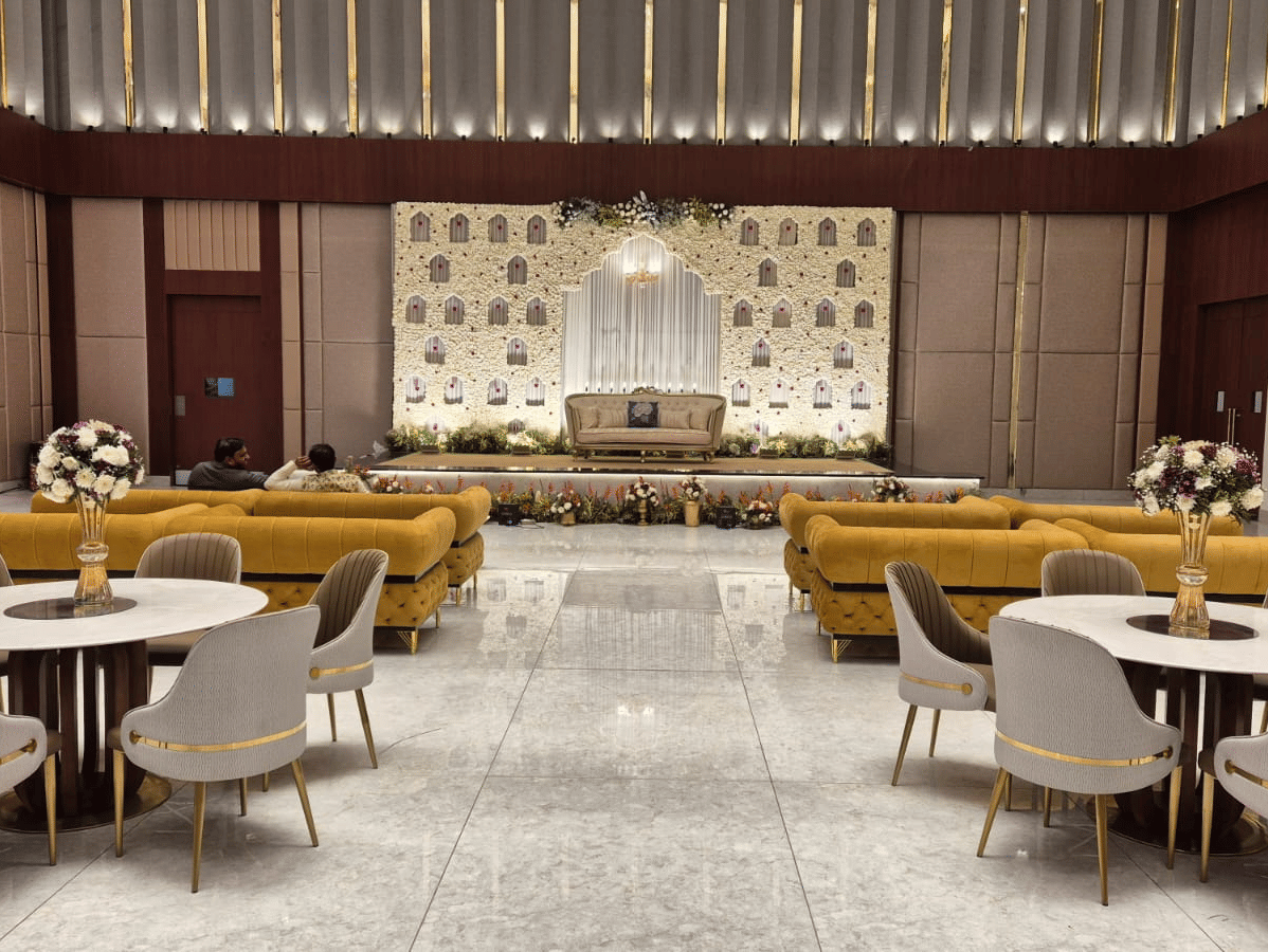 Cosy seating area with contemporary furniture and a warm, inviting ambience at Ramada by Wyndham Sonipat Murthal