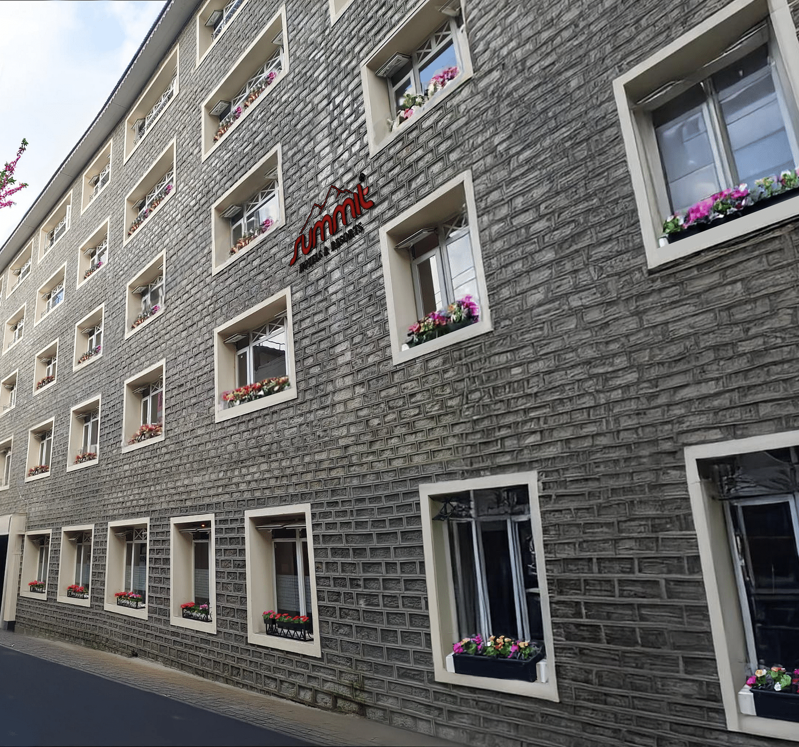 Facade image of Summit Mall Stone Hotel, Darjeeling