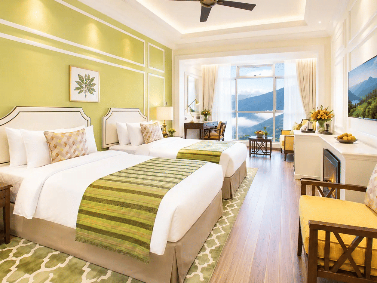 Tropic-Green-Room-with-Mountain-View-Room-2