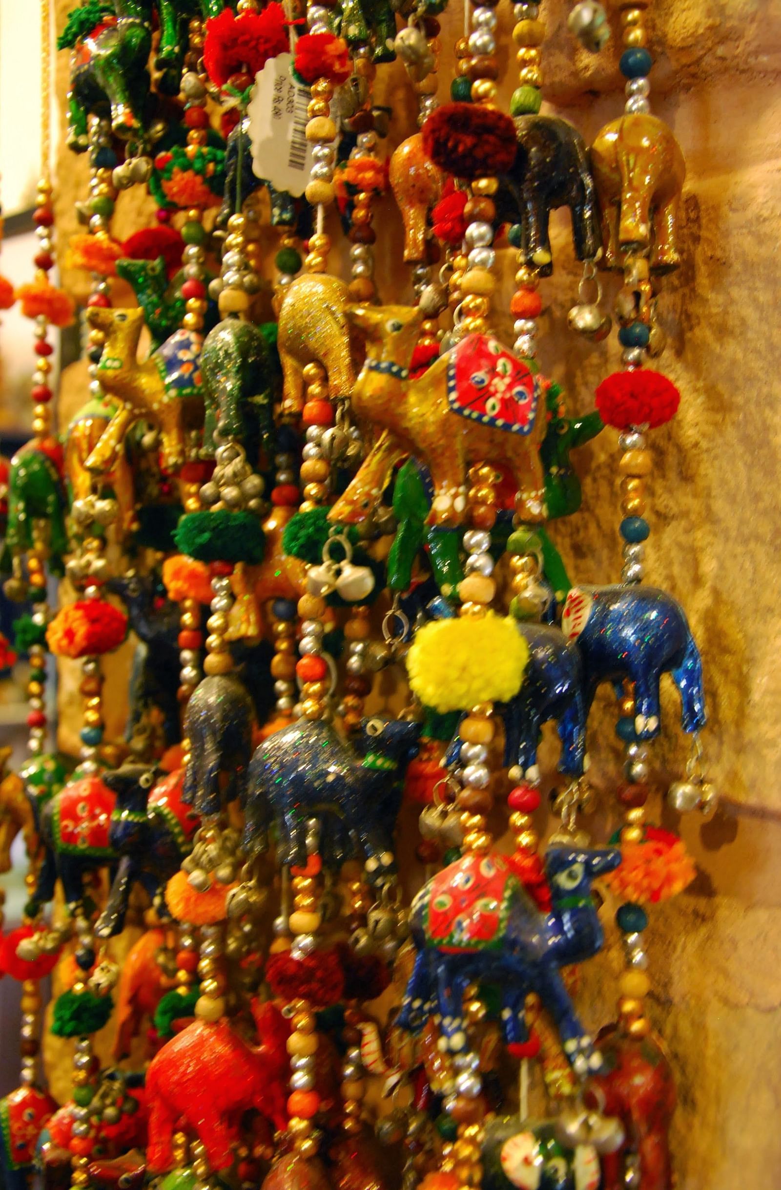 An image of the hanging decoraative item at Taasli Restaurant in Manvar Shergarh - Manvar Resort & Desert Camp