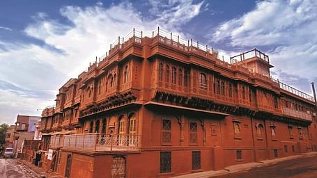 A facade image of Lal Niwas