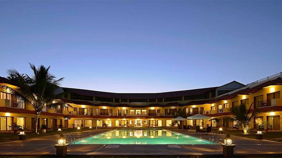 Pool area, Luxury Resort in Alibaug, Rooms in Alibaug, Suites in Alibaug, Villas in Alibaug