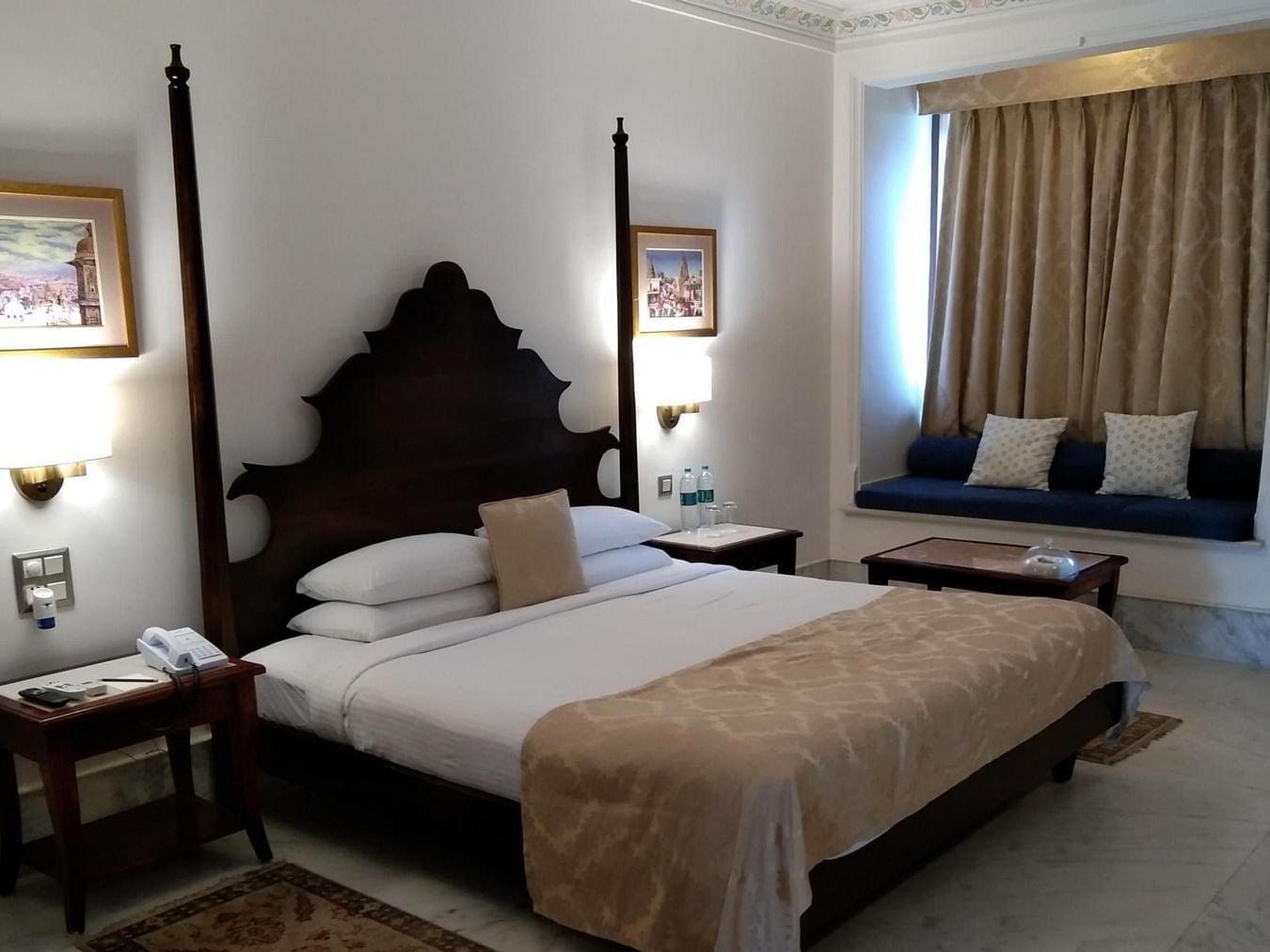 Renaissance Rooms