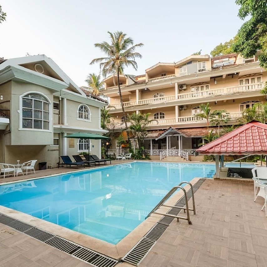 11.Swimming Pool1