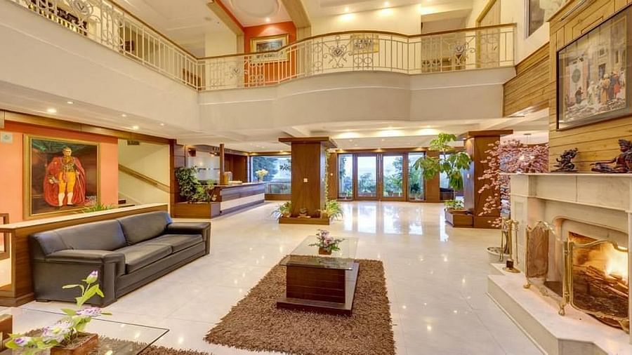 VICEROY DARJEELING LOBBY 1
