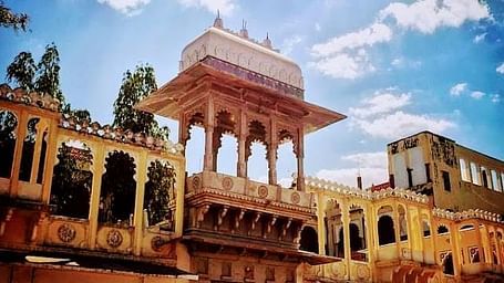 A facade image of Bassi Fort Palace