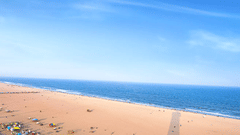 Picture of marina beach in the day time