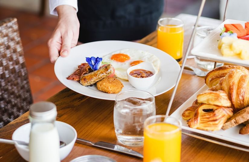 beverage-breakfast-brunch-1385748