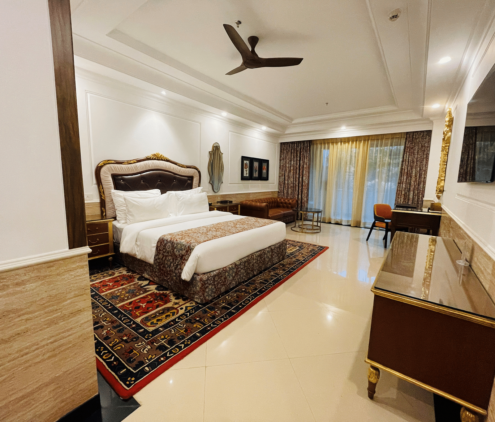 Executive Suite 3
