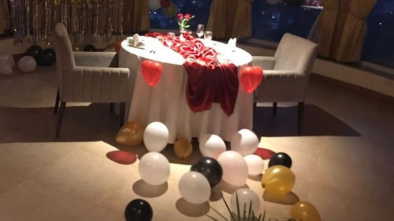 Candlelight dinner