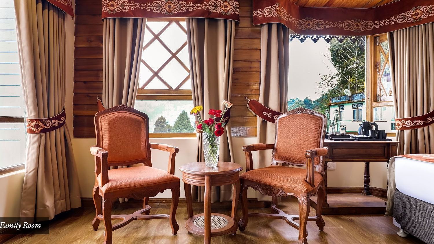 Family-room1 Summit Hermon Hotel & Spa, Darjeeling