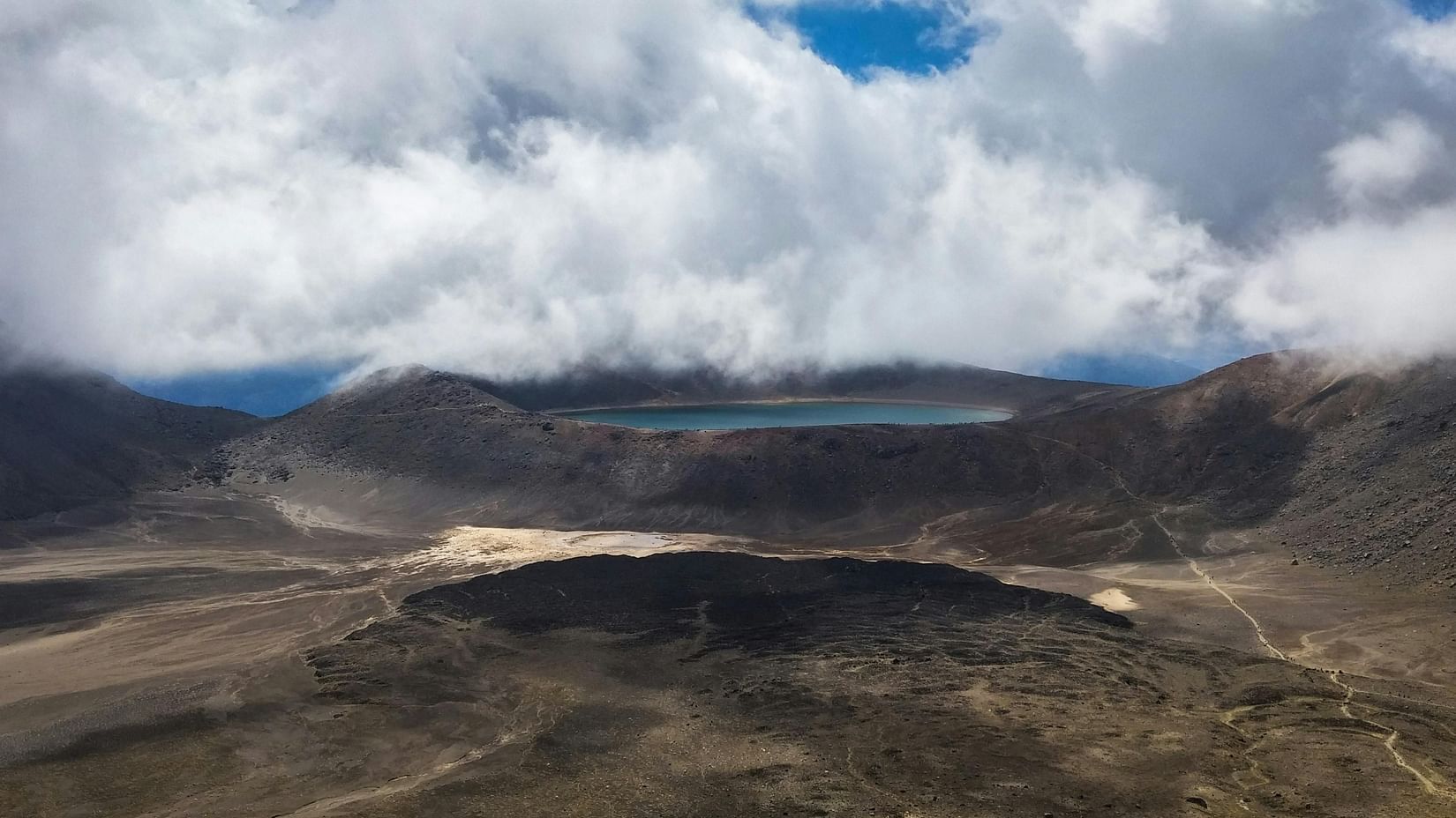 lonar crater lake