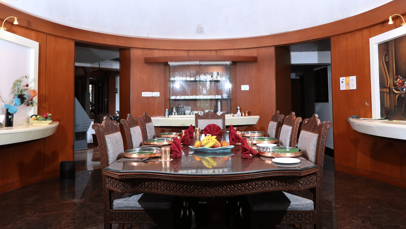 DINING2