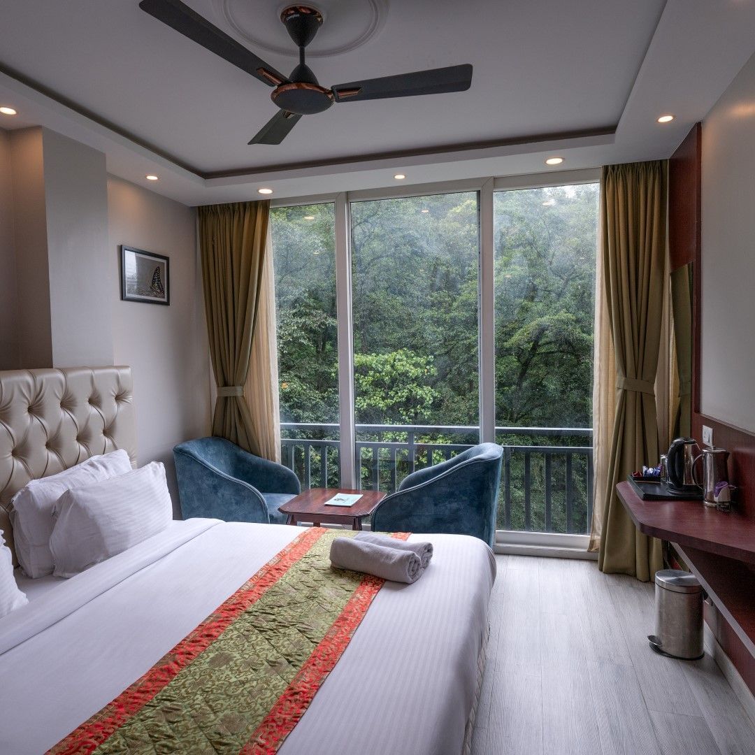 SUPERIOR ROOM 7 (Large)