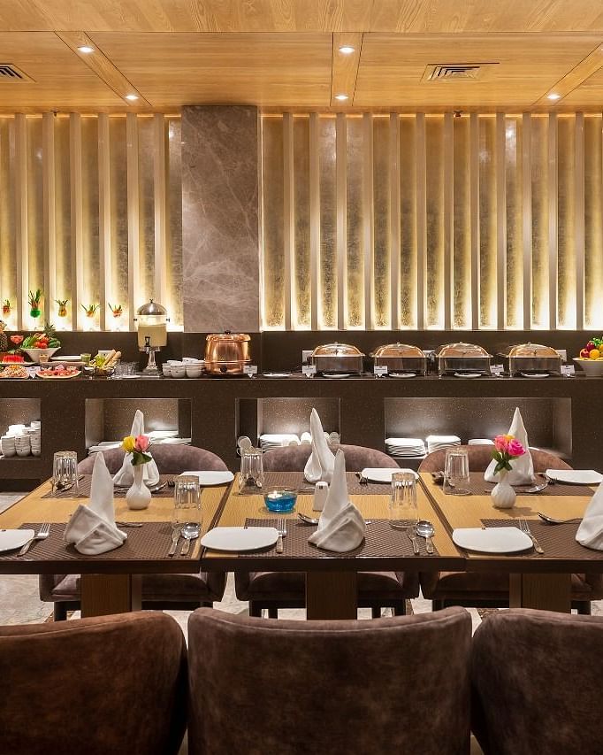 RESTAURANT 4
