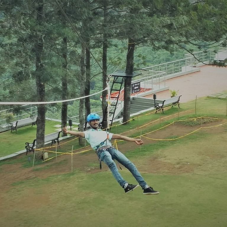 A man experiencing Oak trial at Grand Palace, Yercaud