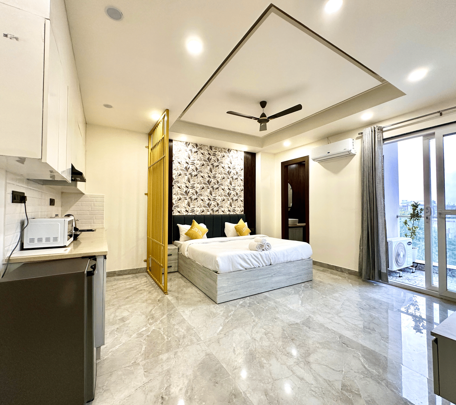 Street Studio Service apartment