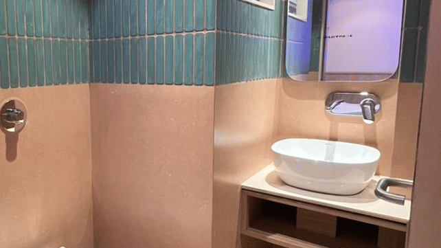 Cozy Single Room (7)