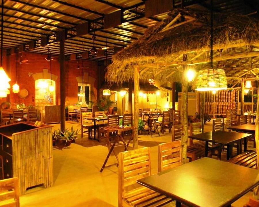 GAA Restaurant Mahodadhi Palace Beach View Heritage Hotel in Puri hksvub