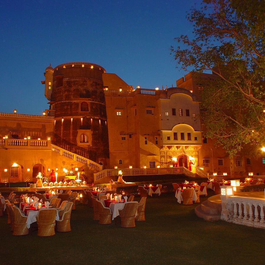 Gala Dinner at Gulab Bagh during evening with a cluster style arrangement  - Hotel Castle Mandawa, Jhunjunu