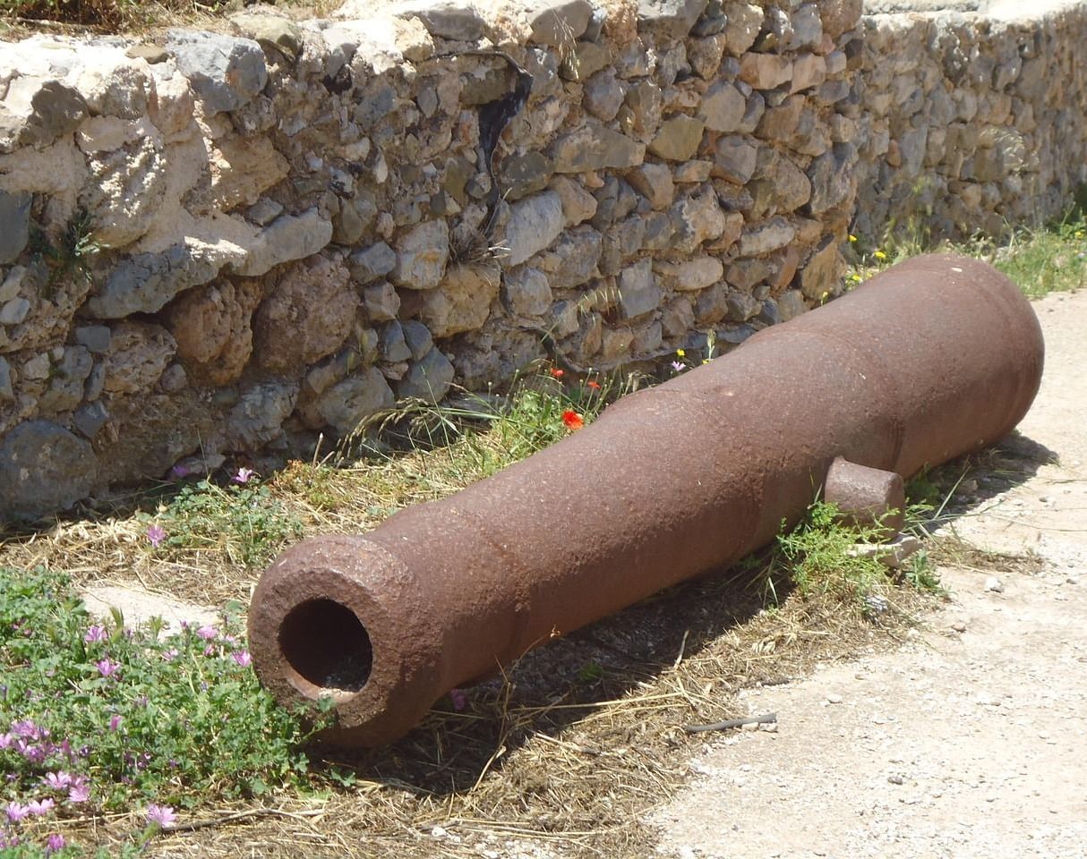 cannon-419340 1280