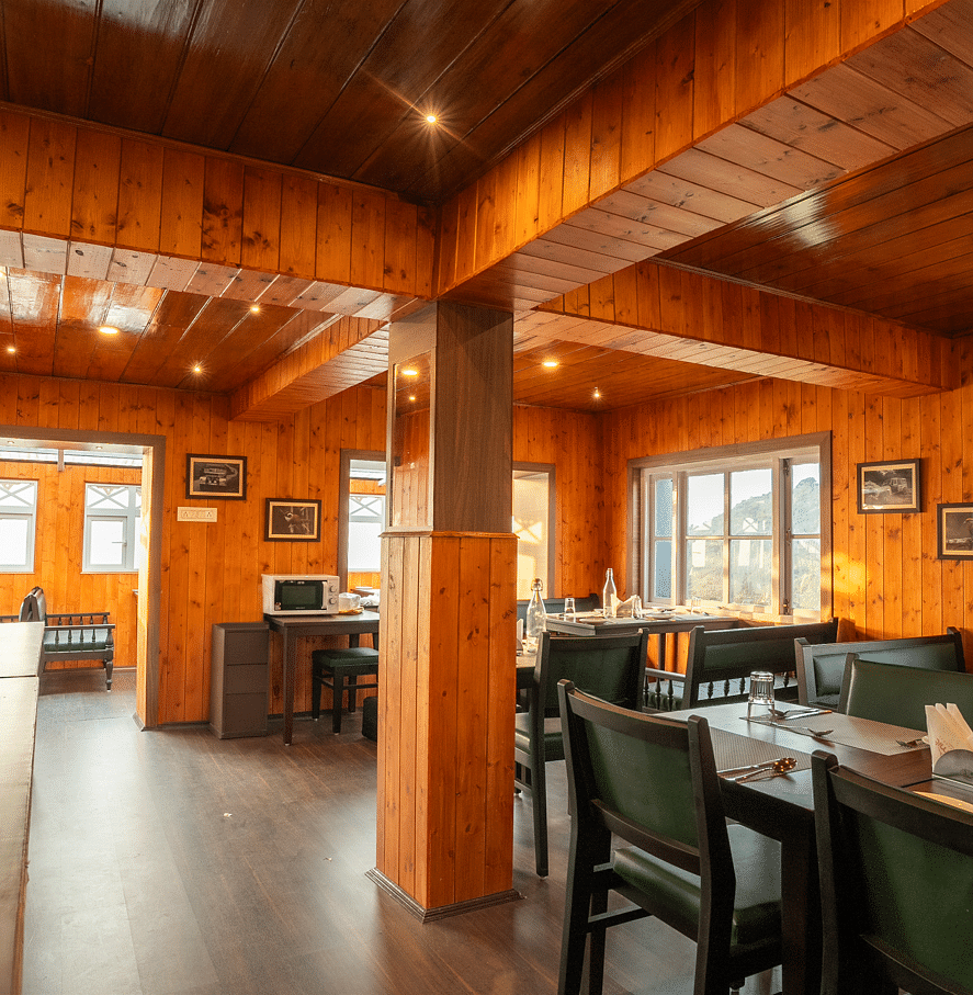 Poshtel Dining