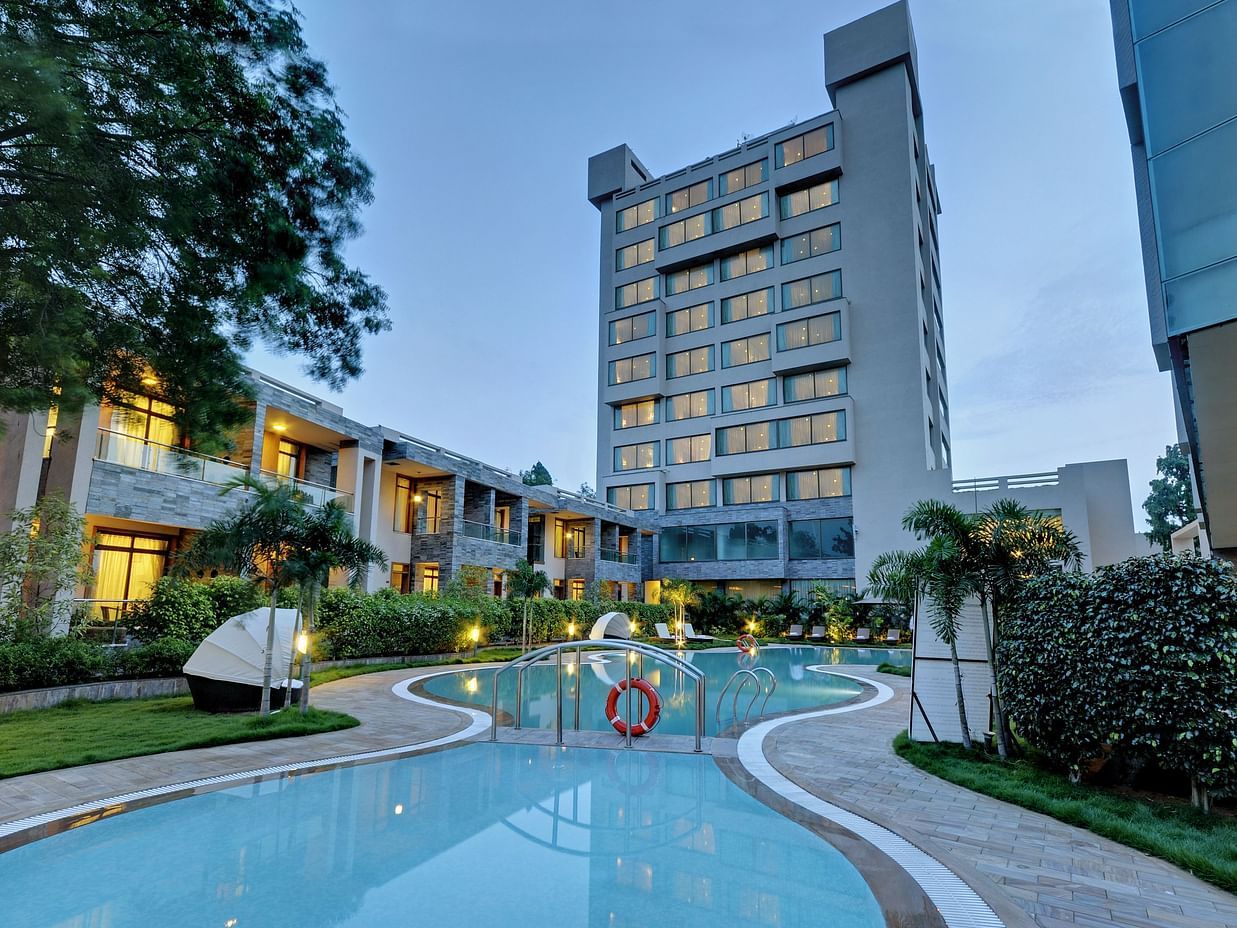 Facade of Boulevard9 Luxury Resort & Spa