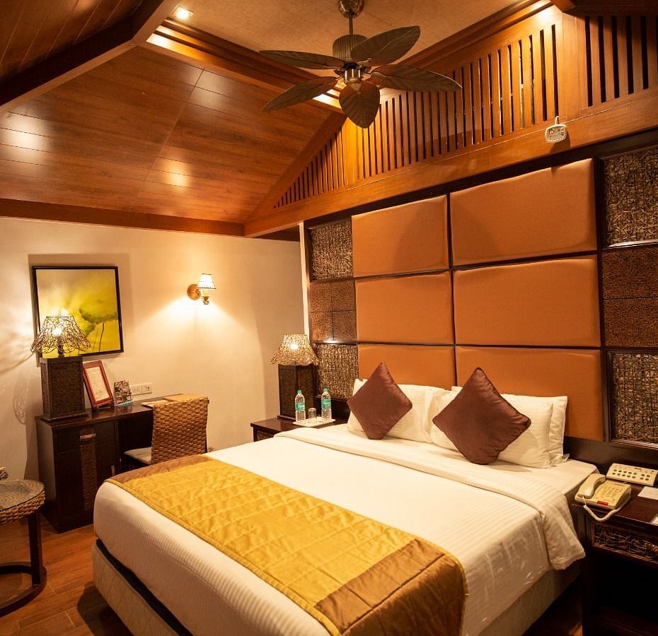 A beautiful room with cosy bed inside one of the rooms at Ocean Spray, Puducherry