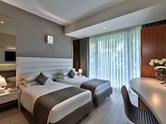 Deluxe Twin Bed Rooms in Gurugram
