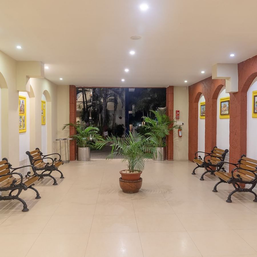 Lobby with seating at Kyriad Prestige Calangute, Goa