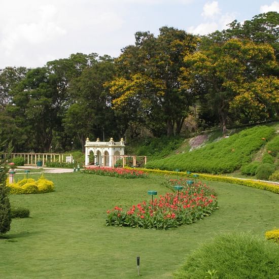 Hotel Southern Star Hassan Hassan Brindavan Gardens