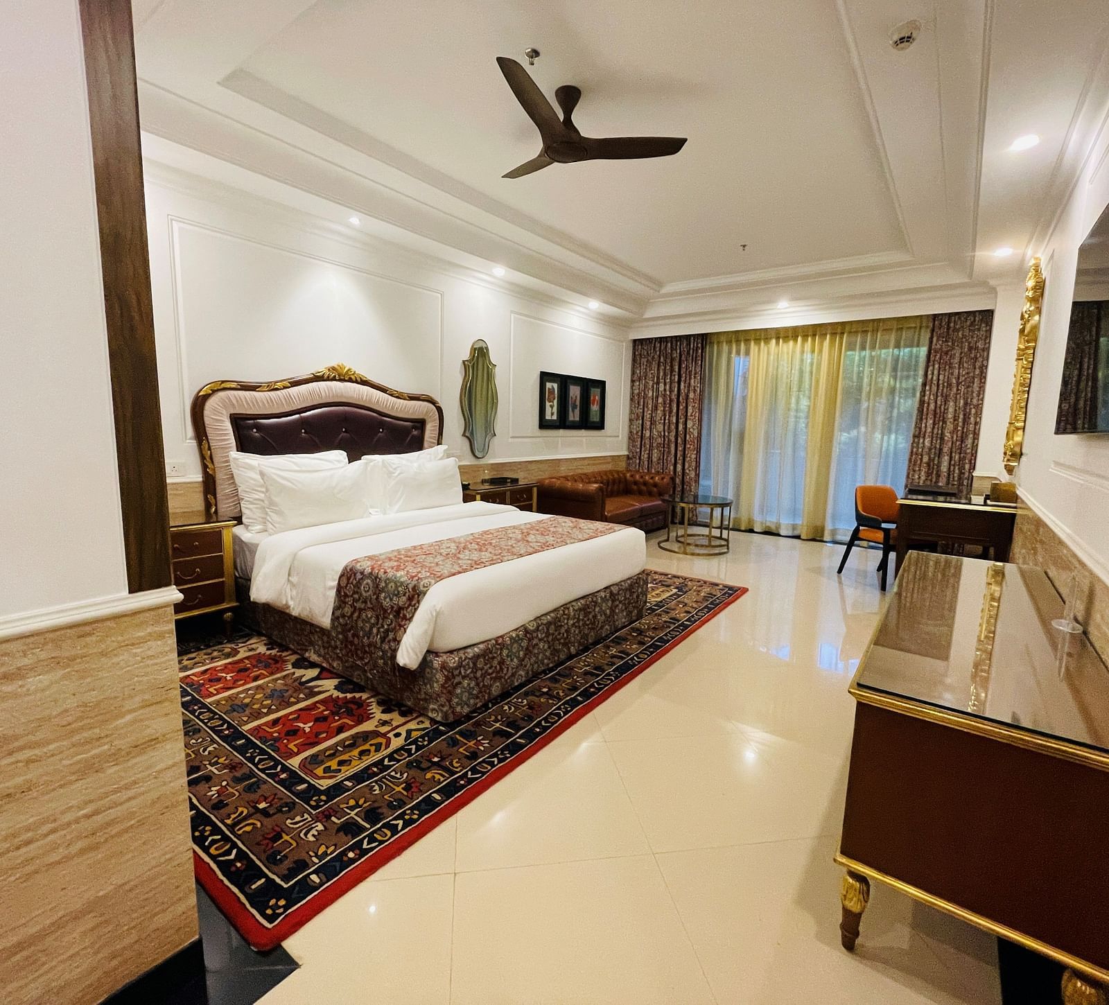 Executive Suite 3