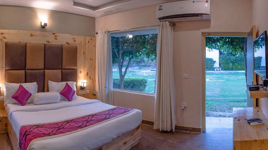 Cottage Room 5