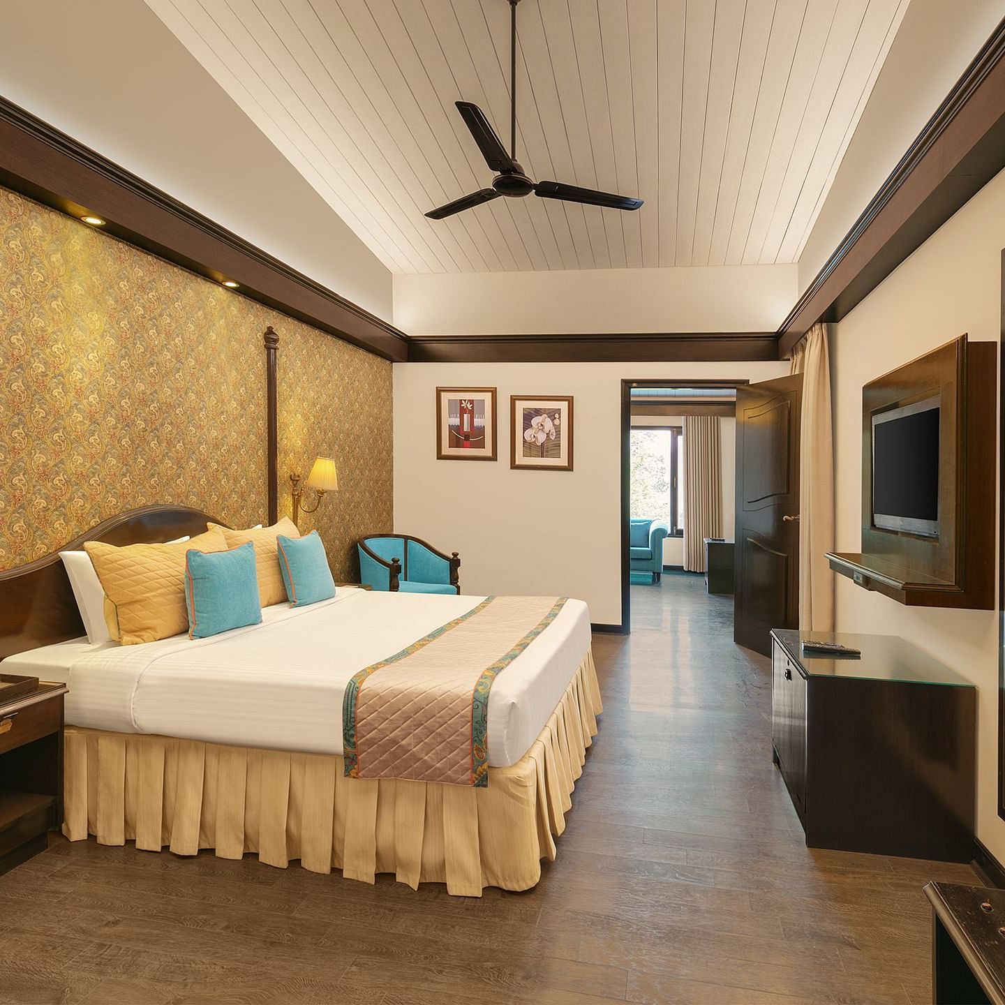 Hill View Suite 1